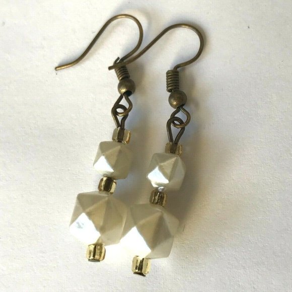Vintage Cream White Bead Earrings MCM Upcycled 60's Geometric Beads Gold Plated - Picture 7 of 10